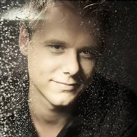 Armin van Buuren - The newest tunes selected