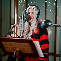 Lady GaGa - Santa Claus Is Coming To Town