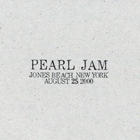 Pearl Jam - 2000.08.25 - Jones Beach Amphitheater, Wantagh, New York (CD 1)